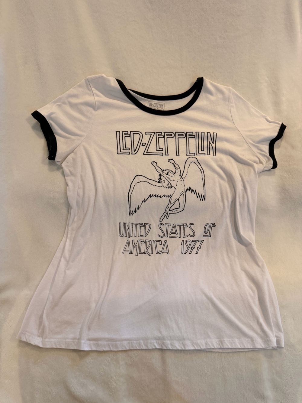 torrid White Led Zeppelin Graphic Ringer Tee with Black Trim size 2 XXL